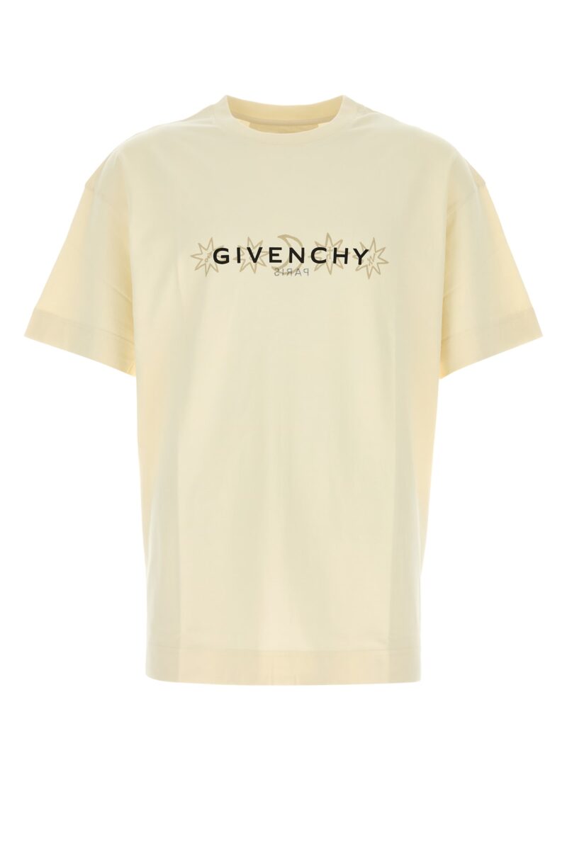 GIVENCHY