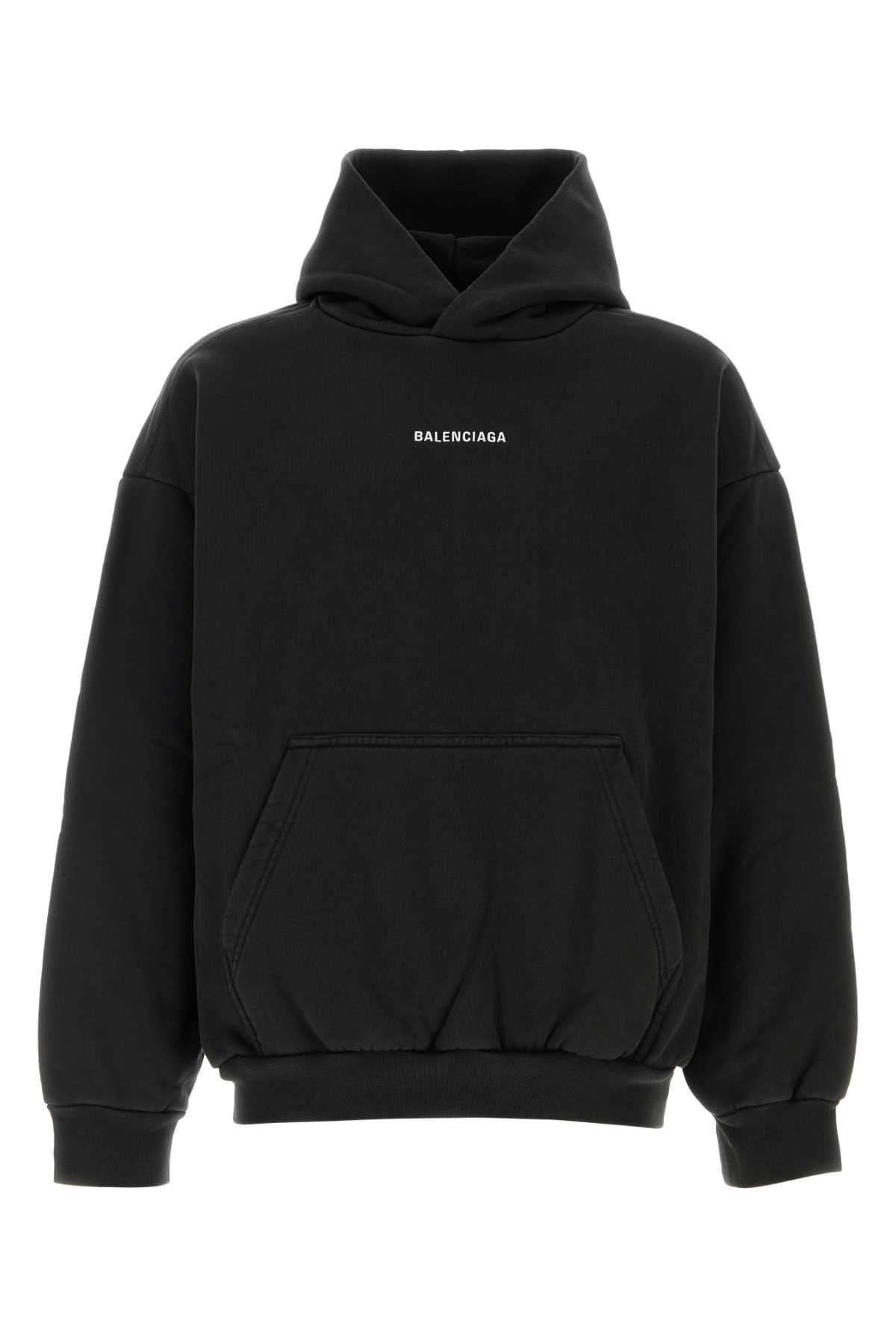 BALENCIAGA